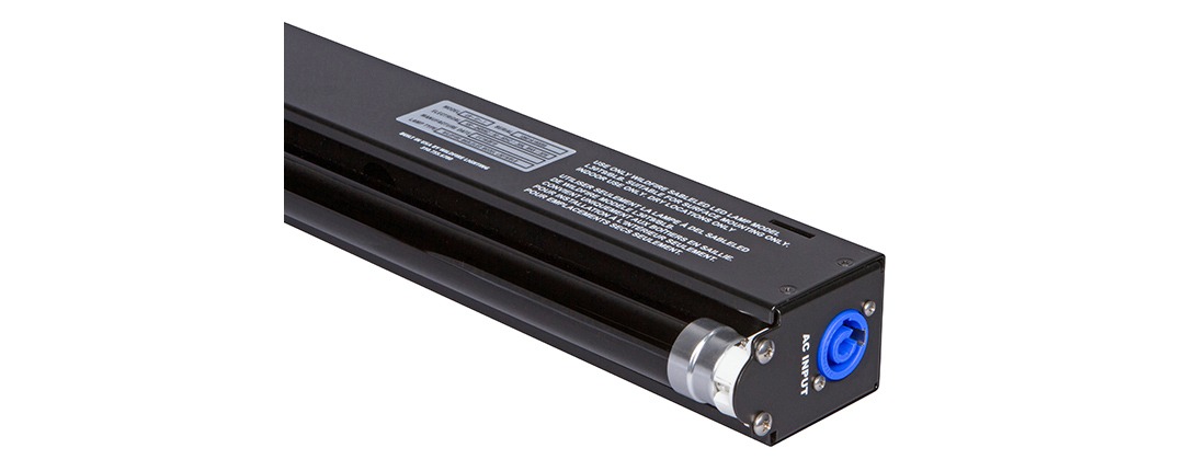 UltraBlade® LED Series PowerCON Connections 1 UB-21 & UB-41